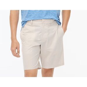 J. Crew Factory Men's 9"‎ tech shorts Stone Size 40 NWOT
